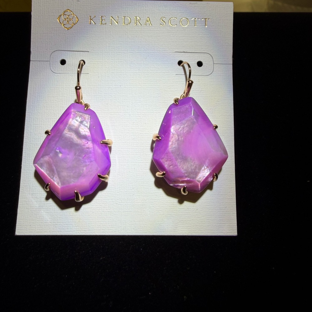 Kendra Scott Rosenell Lilac Mother of Pearl Earrings